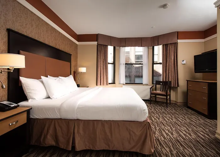 At Fifth AvenueAlbergo